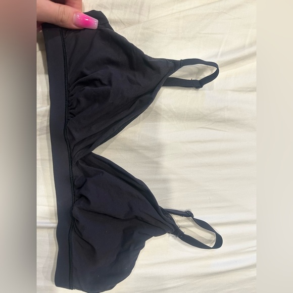 Skims fits everybody crossover bralette size medium - Picture 4 of 6